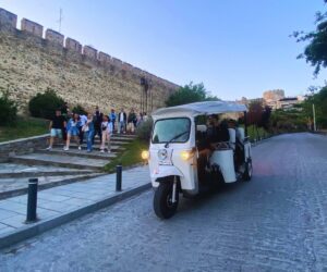 tuk-tuk-thessaloniki-sightseeing-6